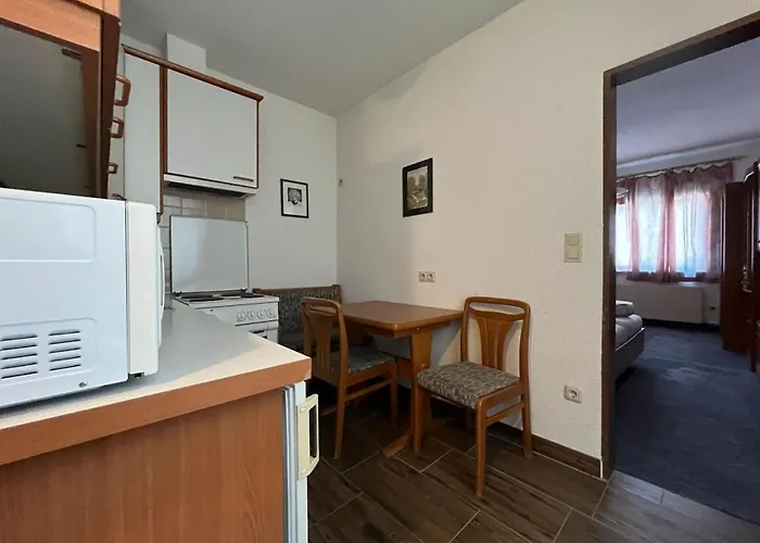 Mariazellerhof 113 *